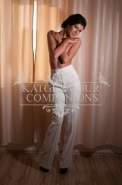 Beatrice, Dubai Massage escort