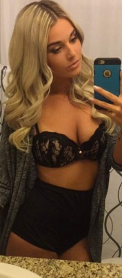 Victoria, Dubai Massage escort