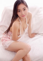 Amanda, Dubai Massage call girl