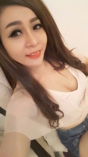 Yummy petite Yana from Vietnam , Dubai Massage call girl