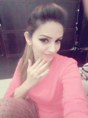 Saba Khan , Dubai Massage call girl