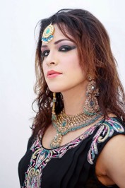 Ayesha Khan +, Dubai Massage call girl