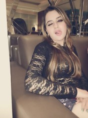 Muskan +, Dubai Massage call girl