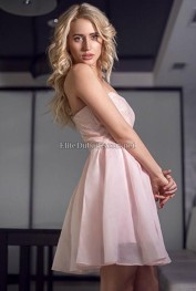 Rona, Dubai Massage escort