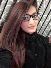 Shruti Agarwal +, Dubai Massage call girl