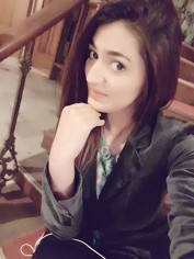 Shruti Agarwal +, Dubai Massage call girl