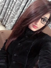 Shruti Agarwal +, Dubai Massage call girl