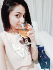 KANWAL-indian +, Dubai Massage escort