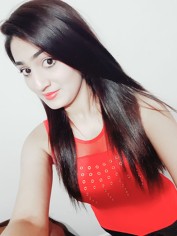 KANWAL-indian +, Dubai Massage escort