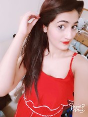 KANWAL-indian +, Dubai Massage escort