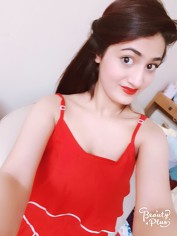 KANWAL-indian +, Dubai Massage escort