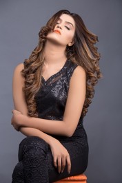 Rameen khan +, Dubai Massage escort
