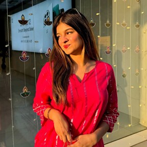 gorgeous anushka, Dubai Massage escort