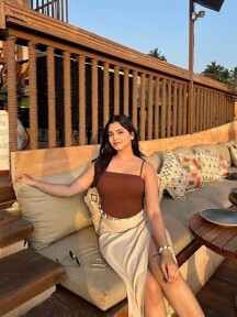 Tanvi, Dubai Massage escort