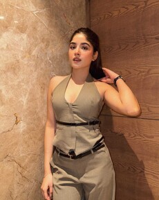 Mahi, Dubai Massage call girl